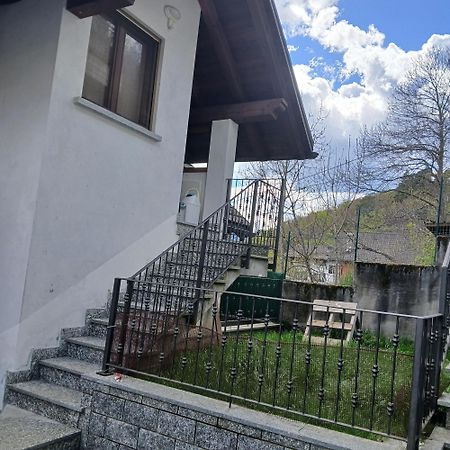 Вилла La Mansarda Del Cervo Санта-Мария-Маджоре Экстерьер фото